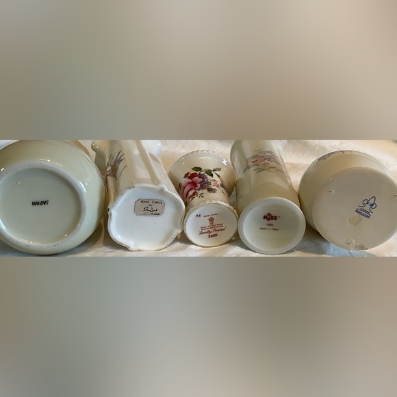 🌷All 5 Floral Vases For One $-Unique & Perfect- When 1 Sells this Listings Gone - Picture 16 of 16